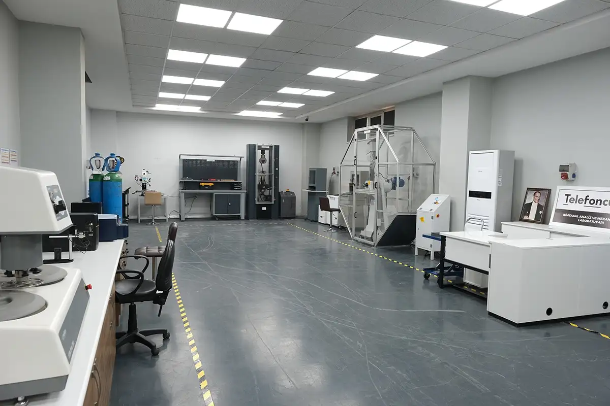 Telefoncular Metal laboratuvarı
